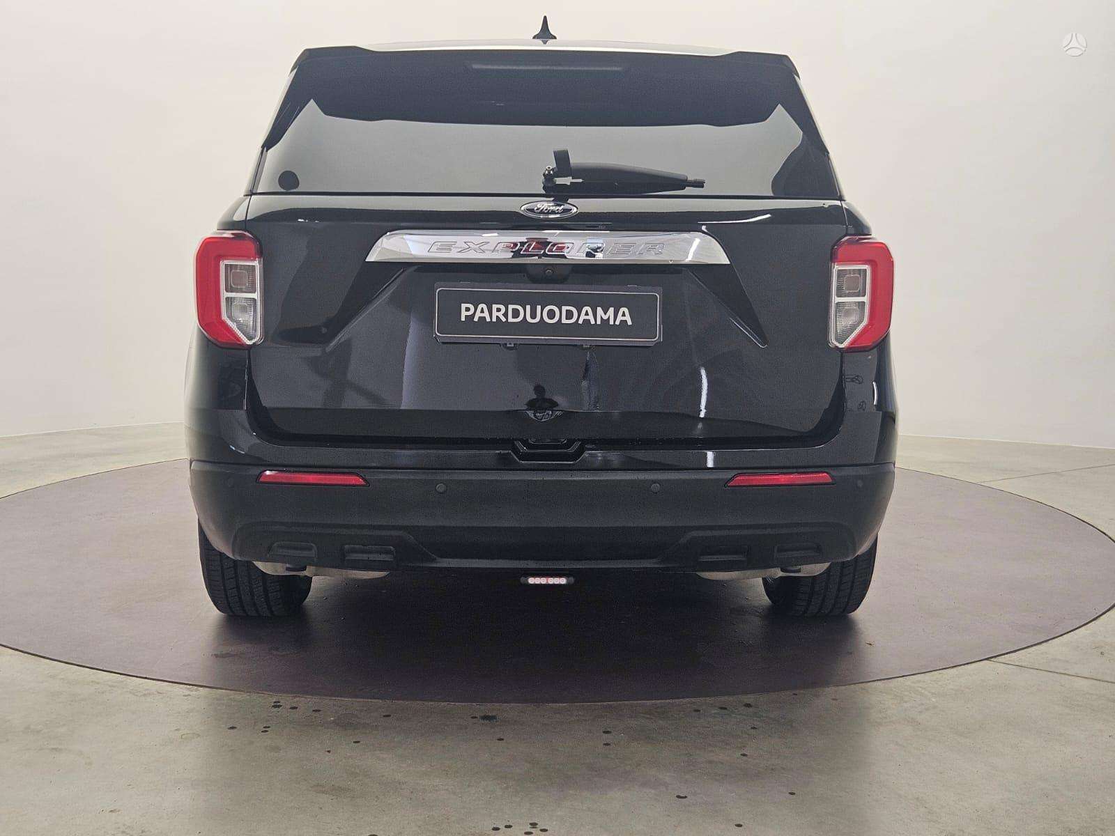 2020 Ford Explorer - used vehicle for export — photo 4 of 4