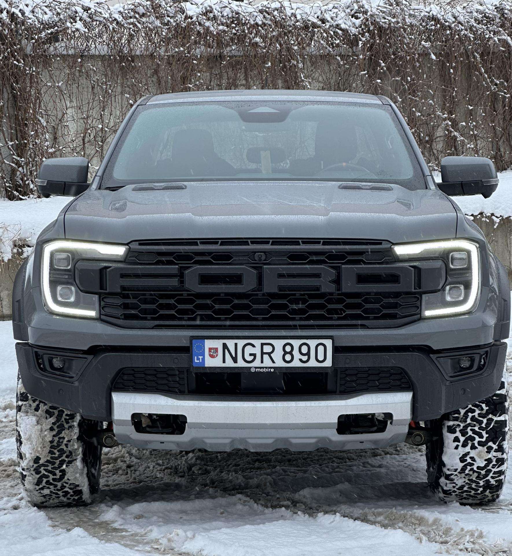 Ford Ranger pickup truck for export