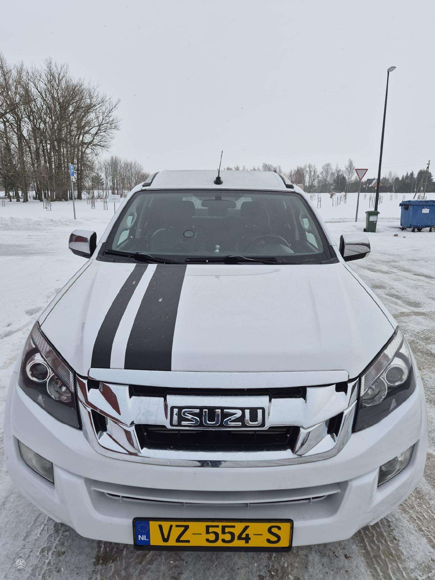 Isuzu D-Max prepared for international vehicle shipping