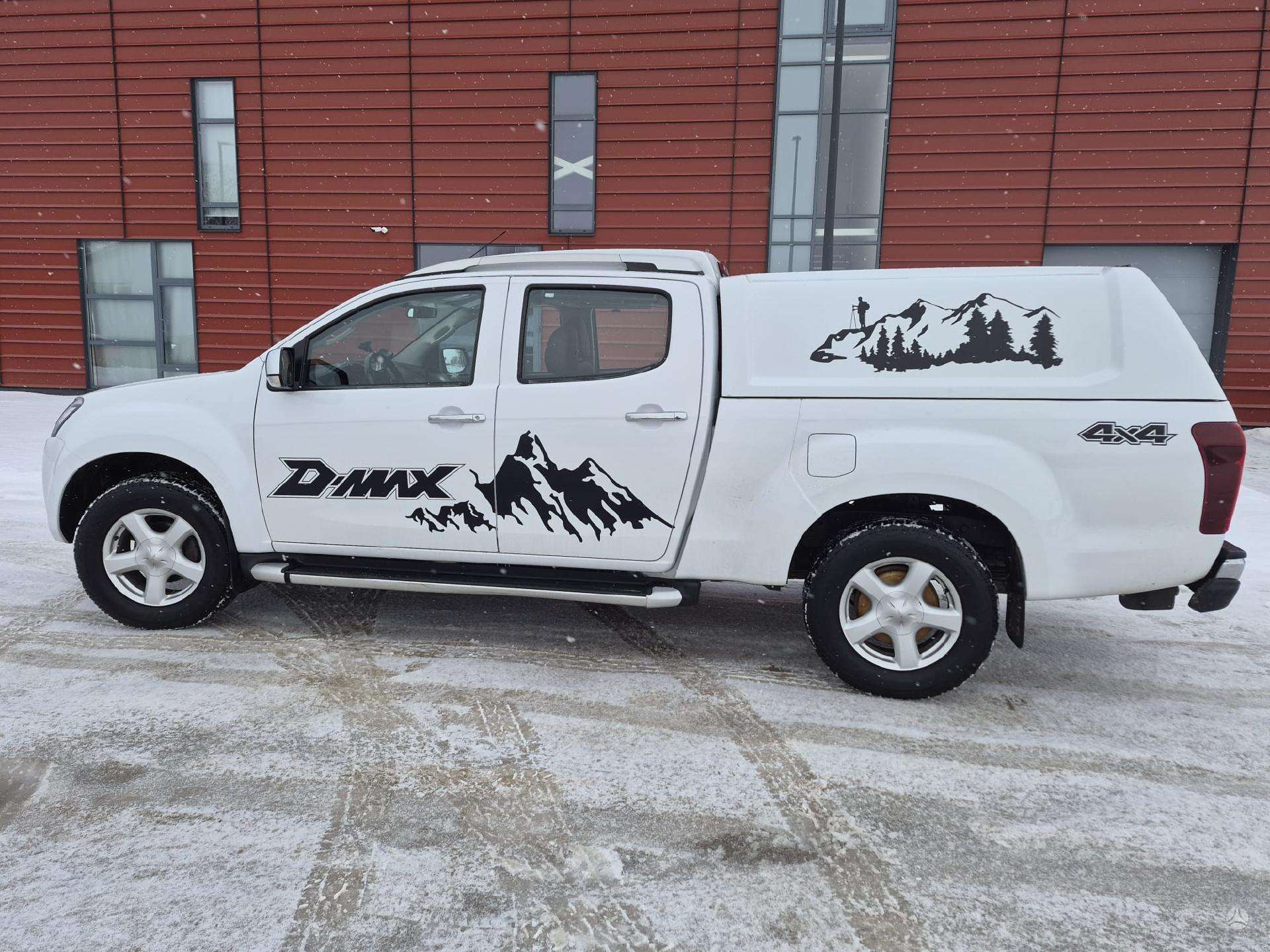 2016  Isuzu D-Max - used vehicle for export — photo 3 of 4