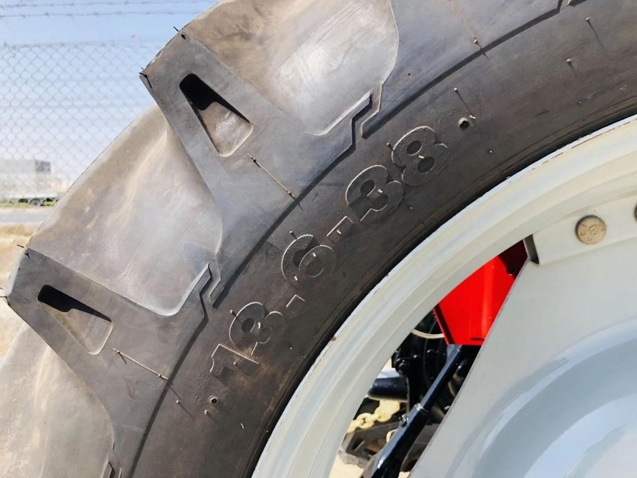 Massey Ferguson 290 4.0l - tractor for export — photo 18 of 20