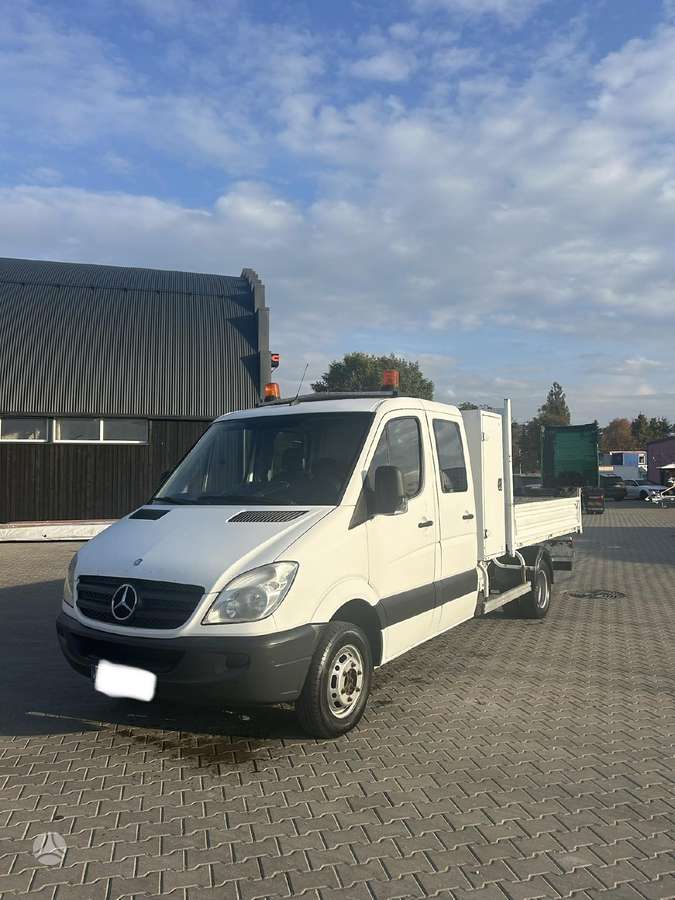2008  Mercedes-Benz Sprinter 515cdi - used vehicle for export — photo 2 of 4
