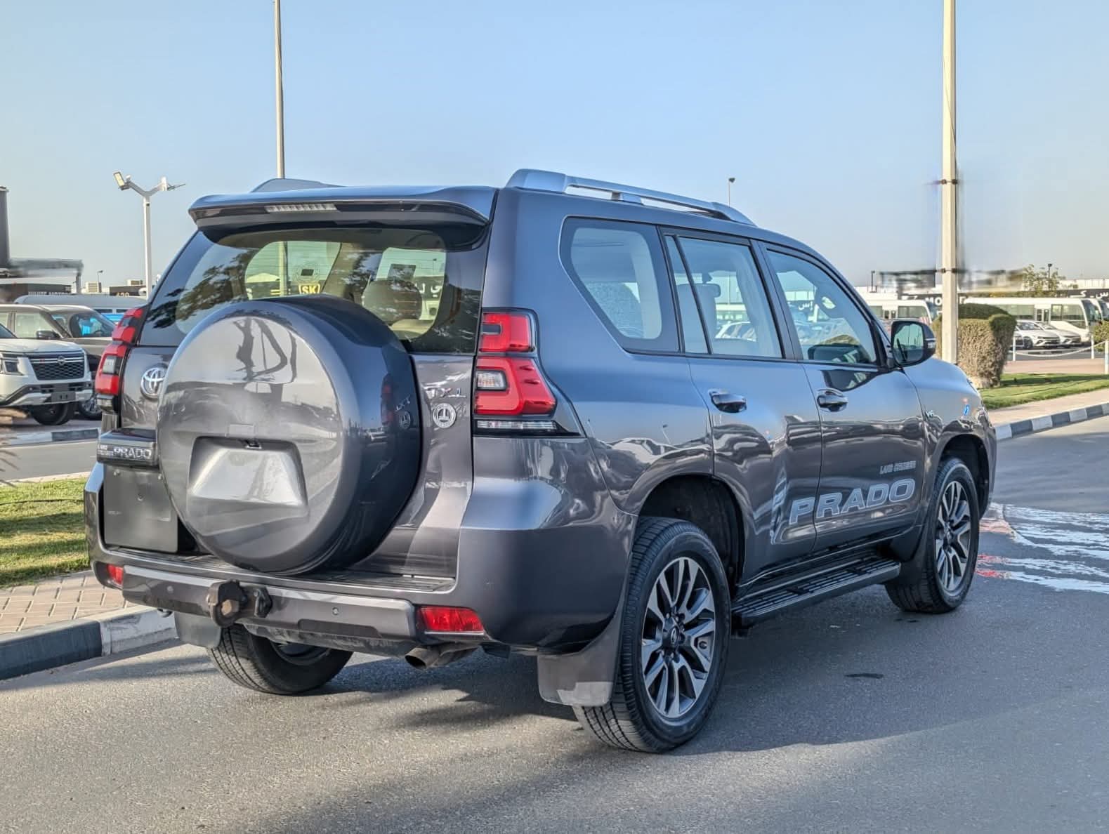 Toyota Prado - used vehicle for export — photo 3 of 5