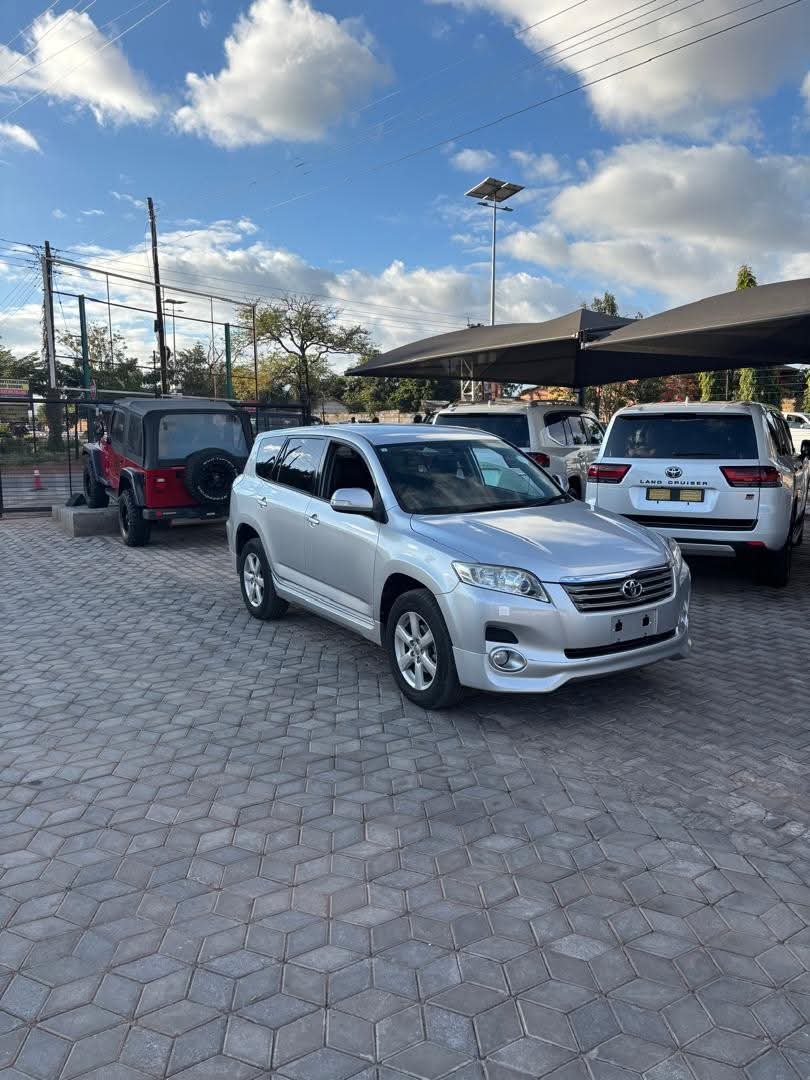 2010 TOYOTA VANGUARD - used vehicle for export — photo 4 of 4