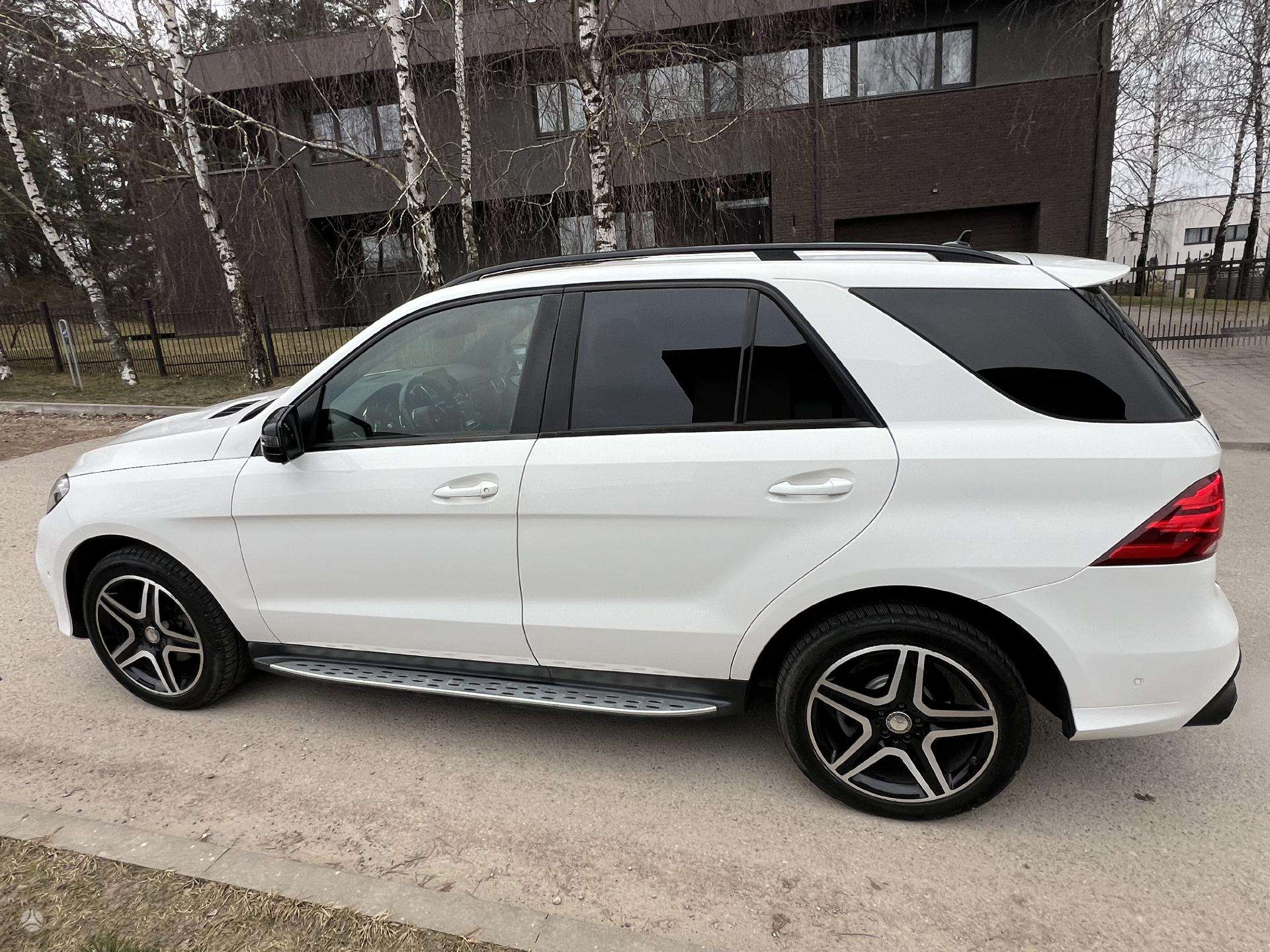 2017   Mercedes-Benz GLE350 - used vehicle for export — photo 2 of 4